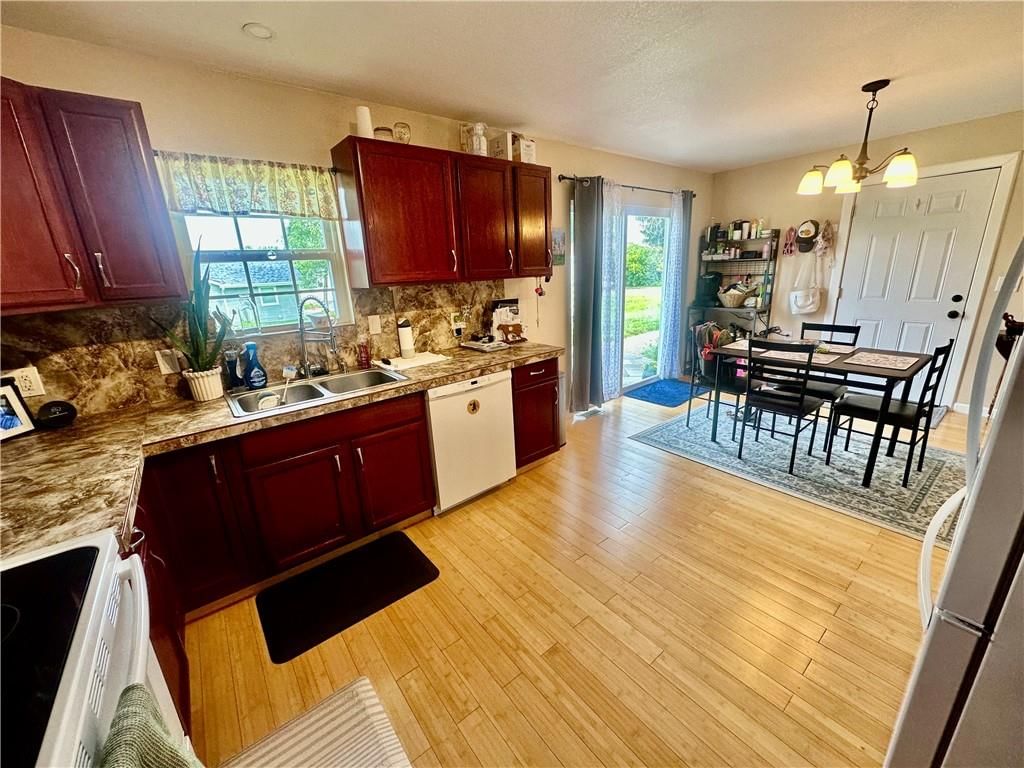 221 N Mattie Street — photo 14