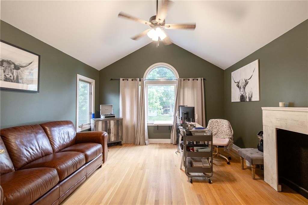 3743 NE Woodland Court — photo 25