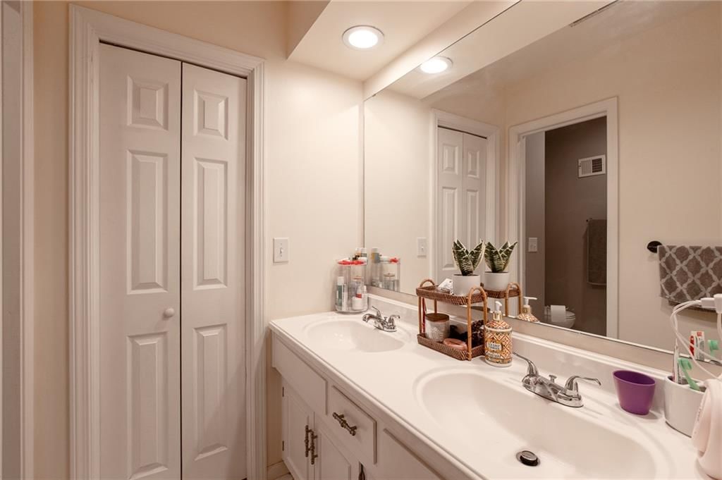 3743 NE Woodland Court — photo 26