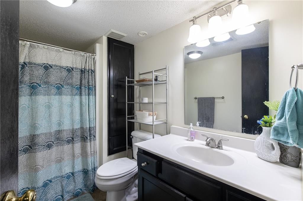 3743 NE Woodland Court — photo 28