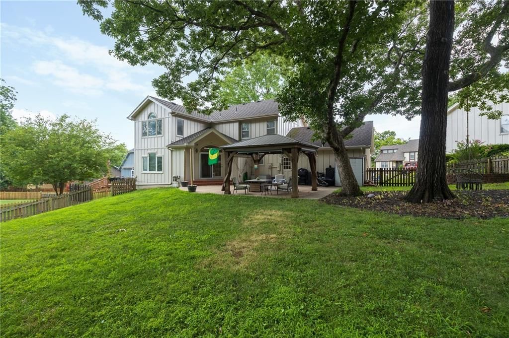 3743 NE Woodland Court — photo 33