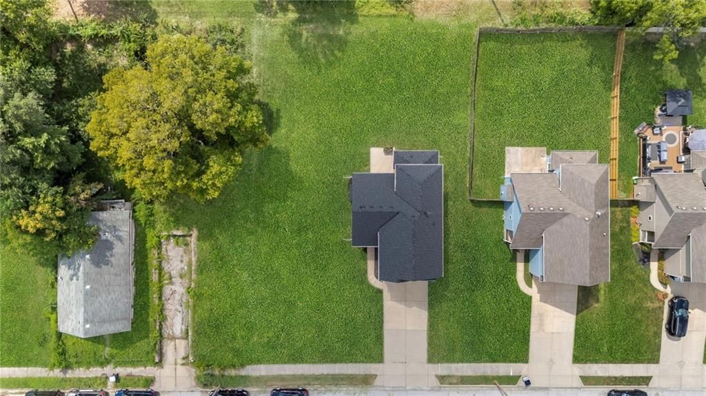 1834 Kansas Avenue — photo 38
