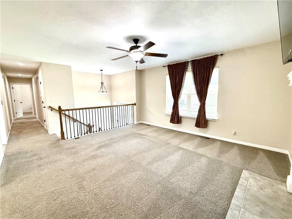 623 Autumn Drive — photo 14