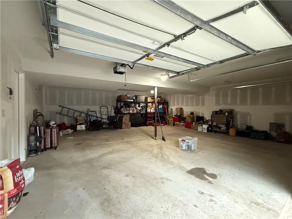 623 Autumn Drive — photo 40