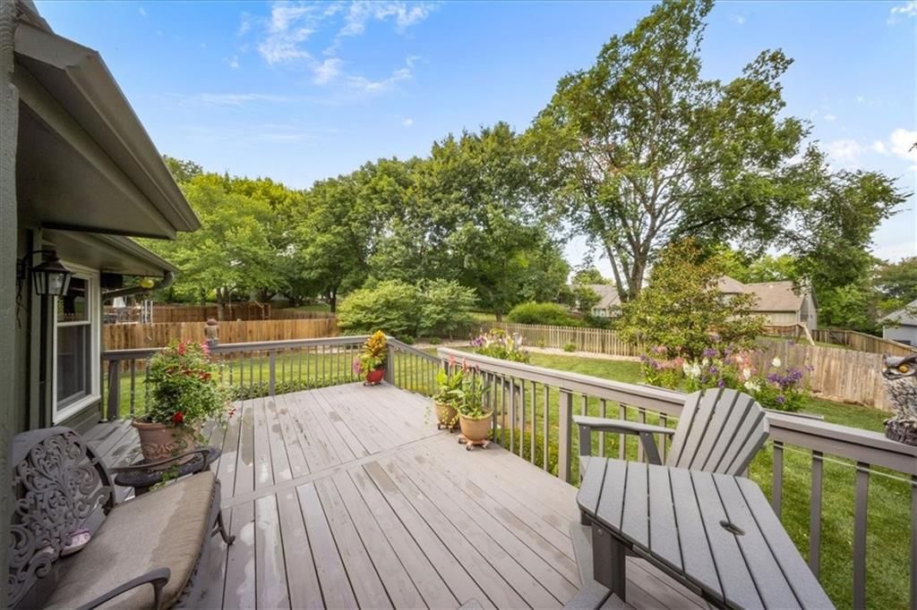 14608 W 83rd Terrace — photo 7