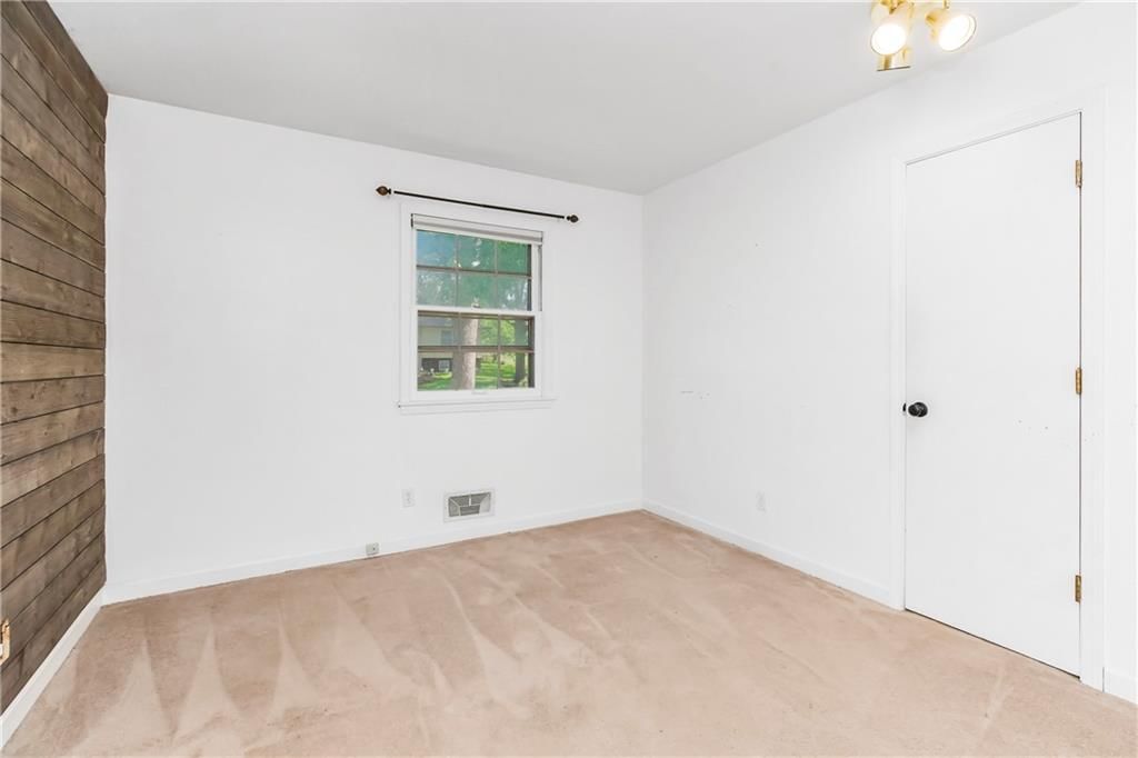 12831 W 99th Street — photo 15