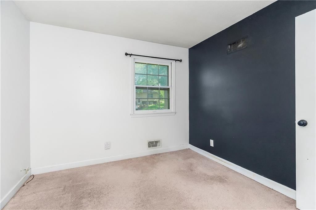 12831 W 99th Street — photo 17