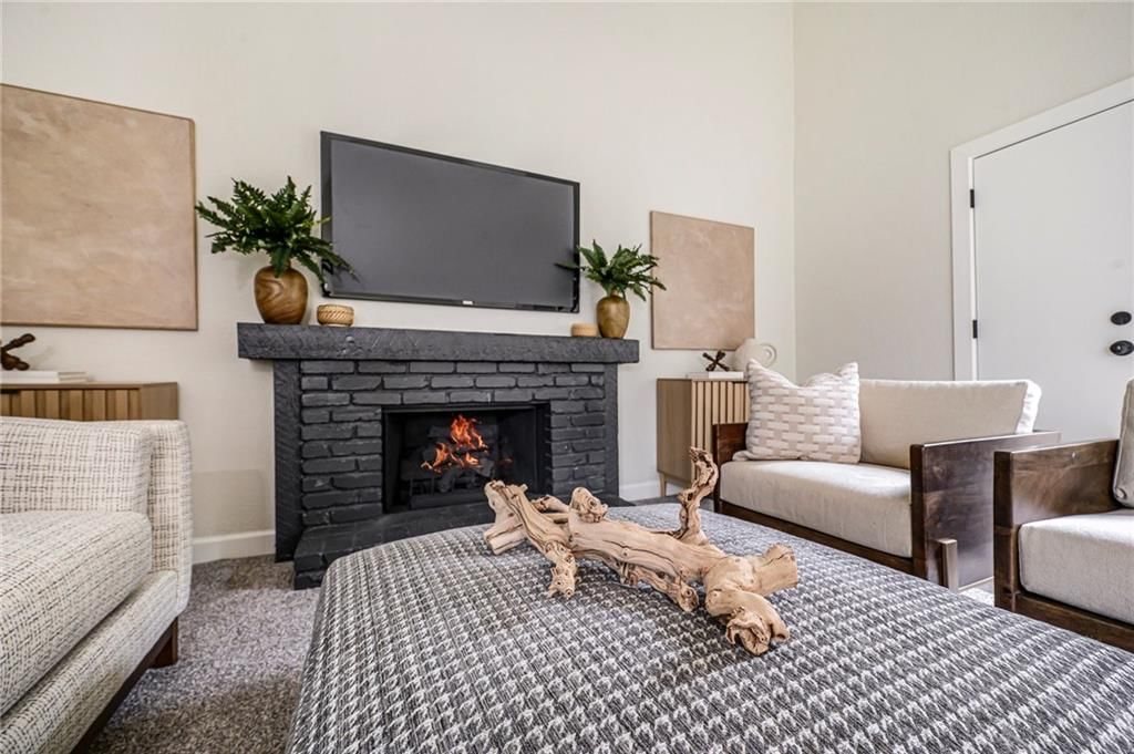 6610 Halsey Street — photo 6
