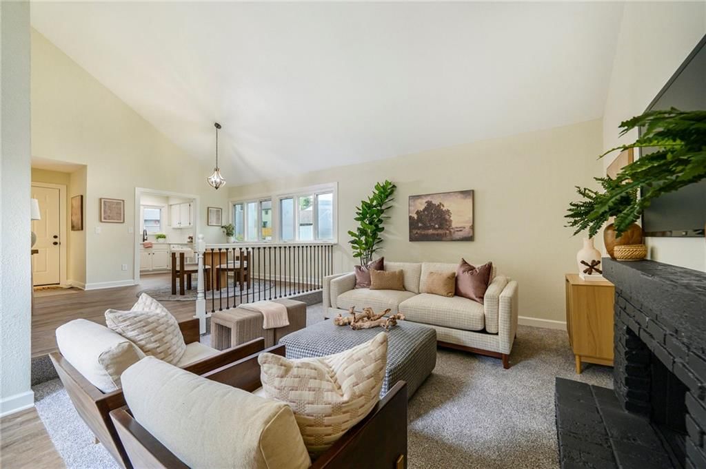 6610 Halsey Street — photo 8