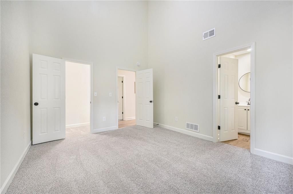 6610 Halsey Street — photo 14