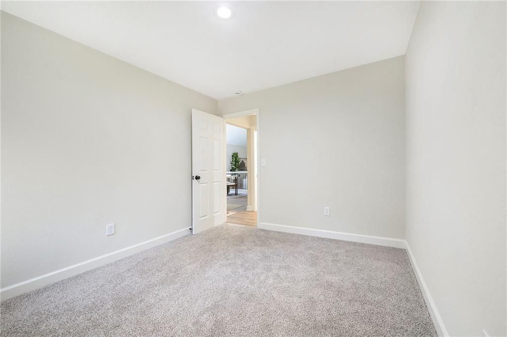 6610 Halsey Street — photo 17