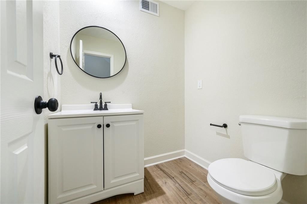 6610 Halsey Street — photo 20
