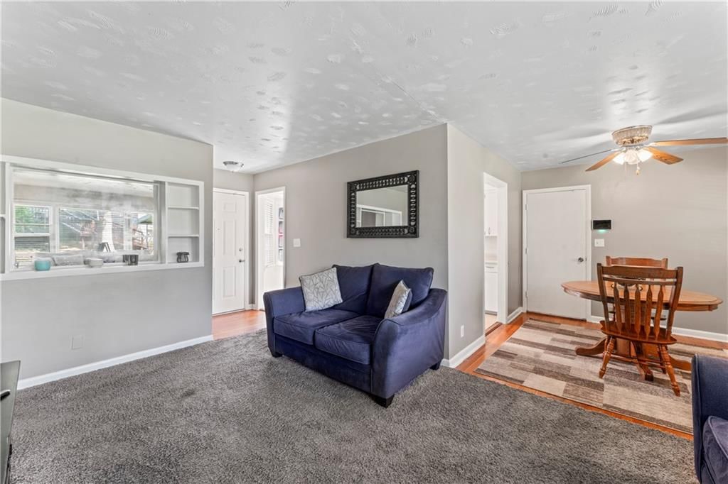 Photo 8 of 46 - 4929 Evanston Avenue