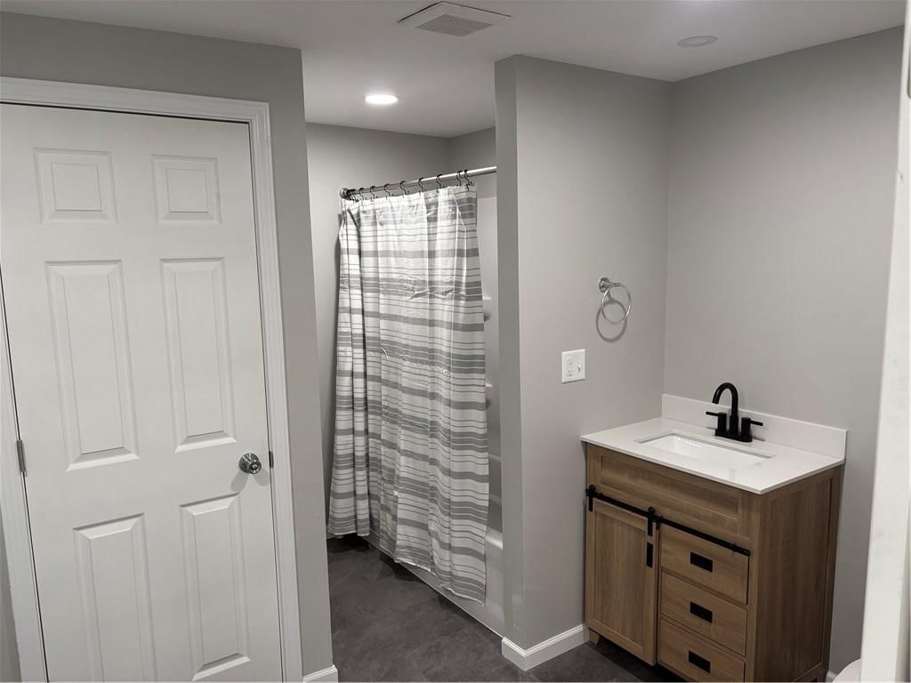 Photo 3 of 14 - 417 S 5th Street