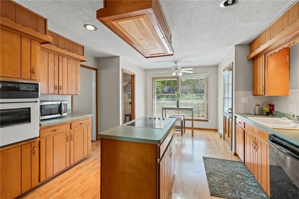 3407 Birchwood Drive — photo 10