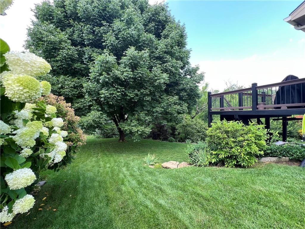 Photo 20 of 33 - 3204 Tiara Lane