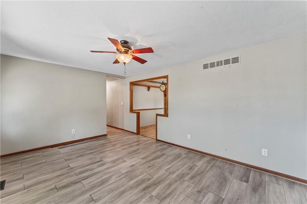 1216 S Saint Louis Street — photo 7