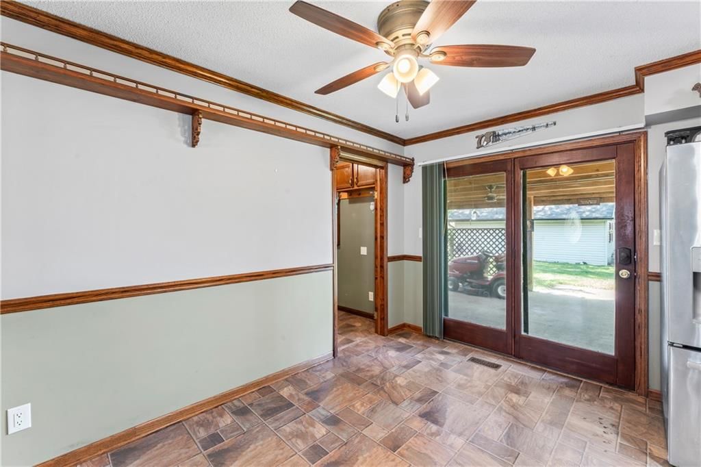 1216 S Saint Louis Street — photo 14