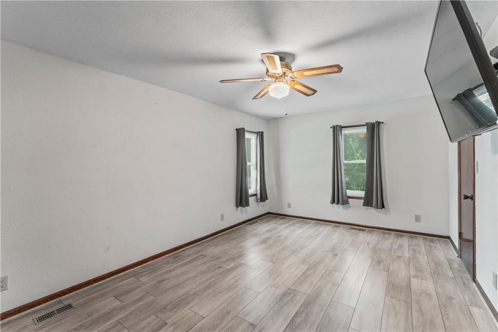 1216 S Saint Louis Street — photo 16