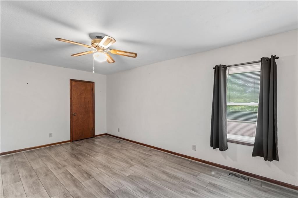 1216 S Saint Louis Street — photo 17