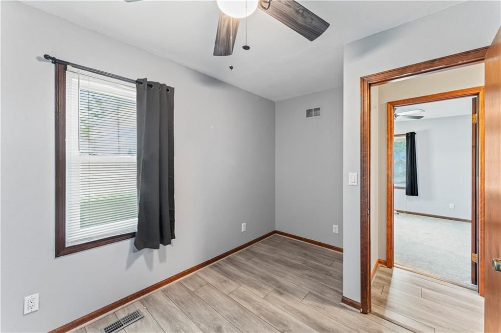 1216 S Saint Louis Street — photo 29