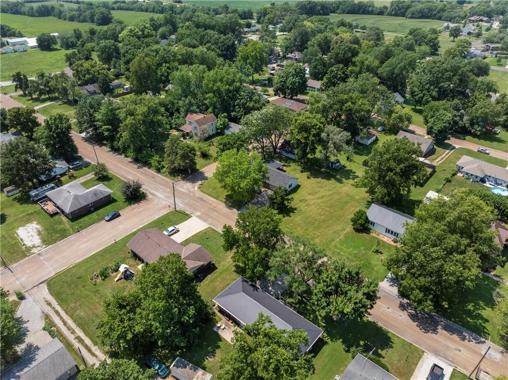 1216 S Saint Louis Street — photo 37