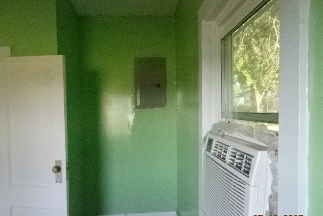 Photo 6 of 11 - 520 S Mead Street