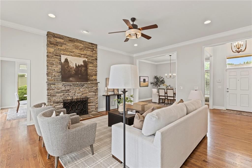 12428 Cambridge Circle — photo 8