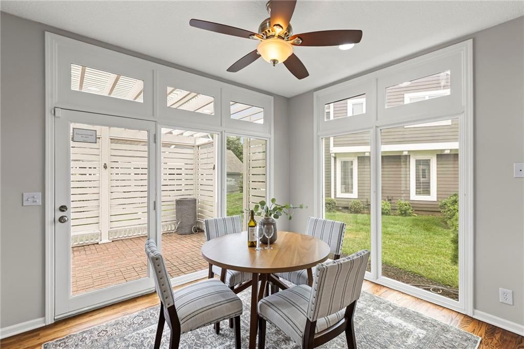 12428 Cambridge Circle — photo 19