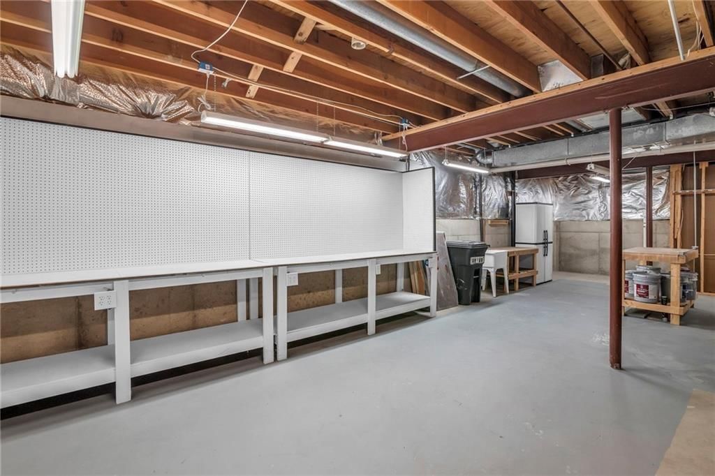 12428 Cambridge Circle — photo 41