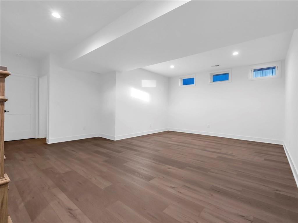 2207 W 47th Terrace — photo 17