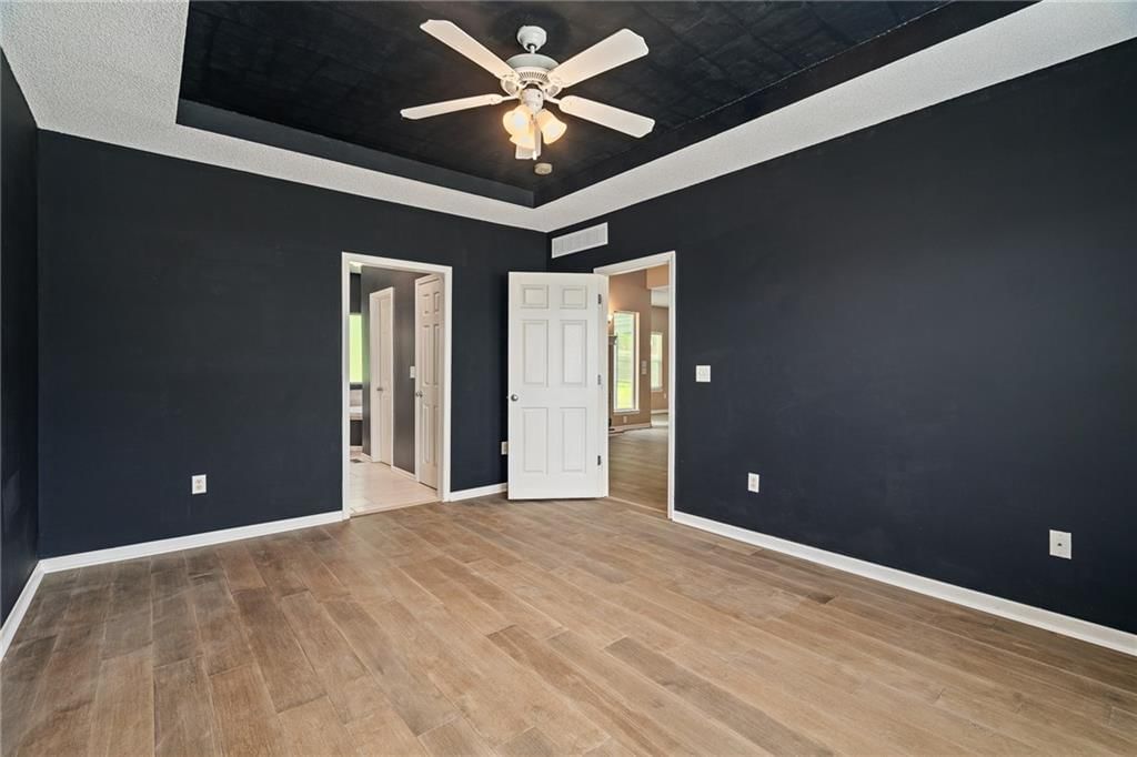 Photo 18 of 41 - 20496 W 220th Terrace