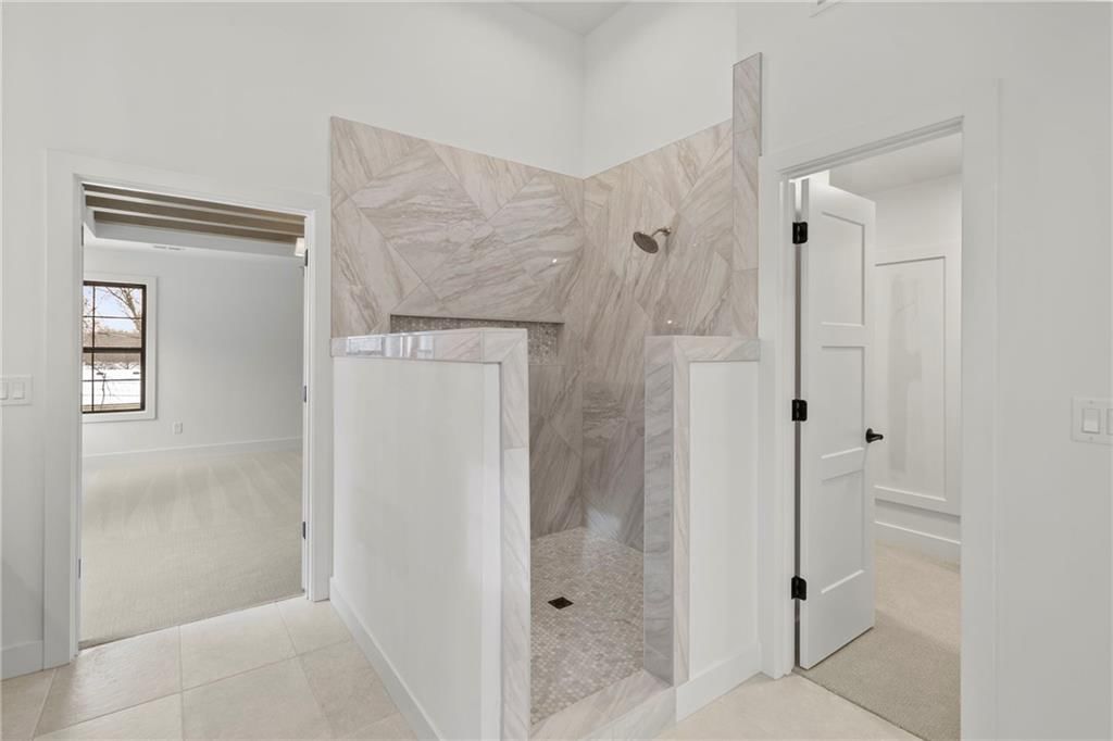 Photo 28 of 47 - 3523 W 74th Street