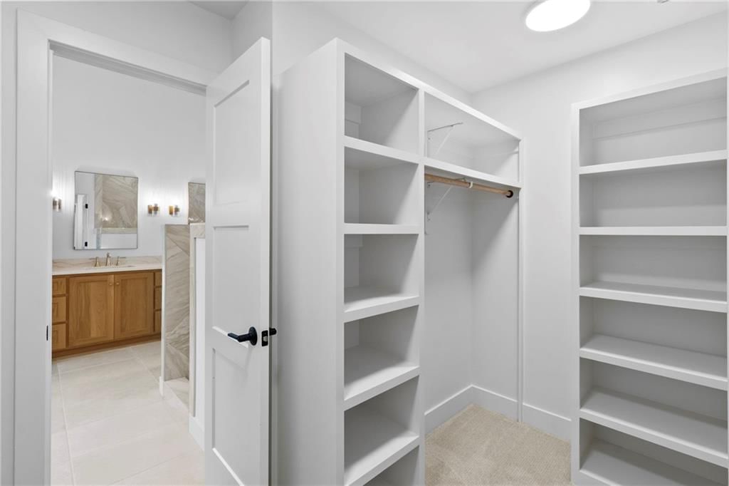 Photo 30 of 47 - 3523 W 74th Street