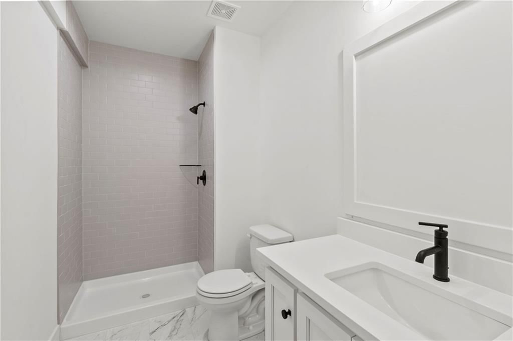 Photo 34 of 47 - 3523 W 74th Street