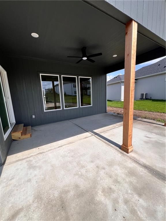 Photo 9 of 53 - 16360 Spring Valley Street