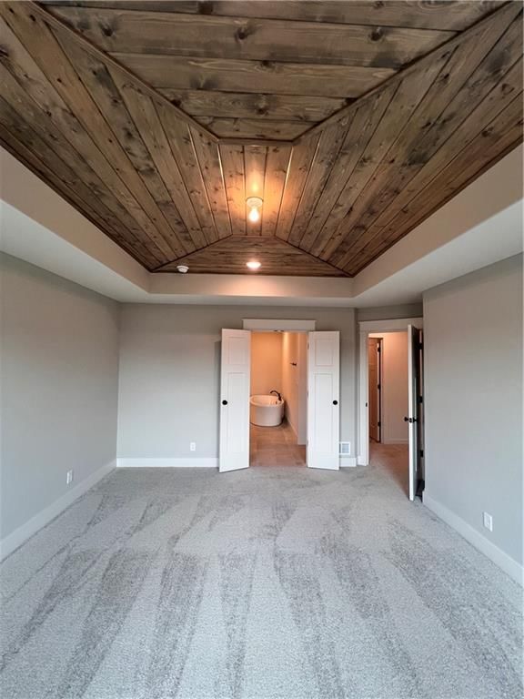 Photo 42 of 53 - 16360 Spring Valley Street