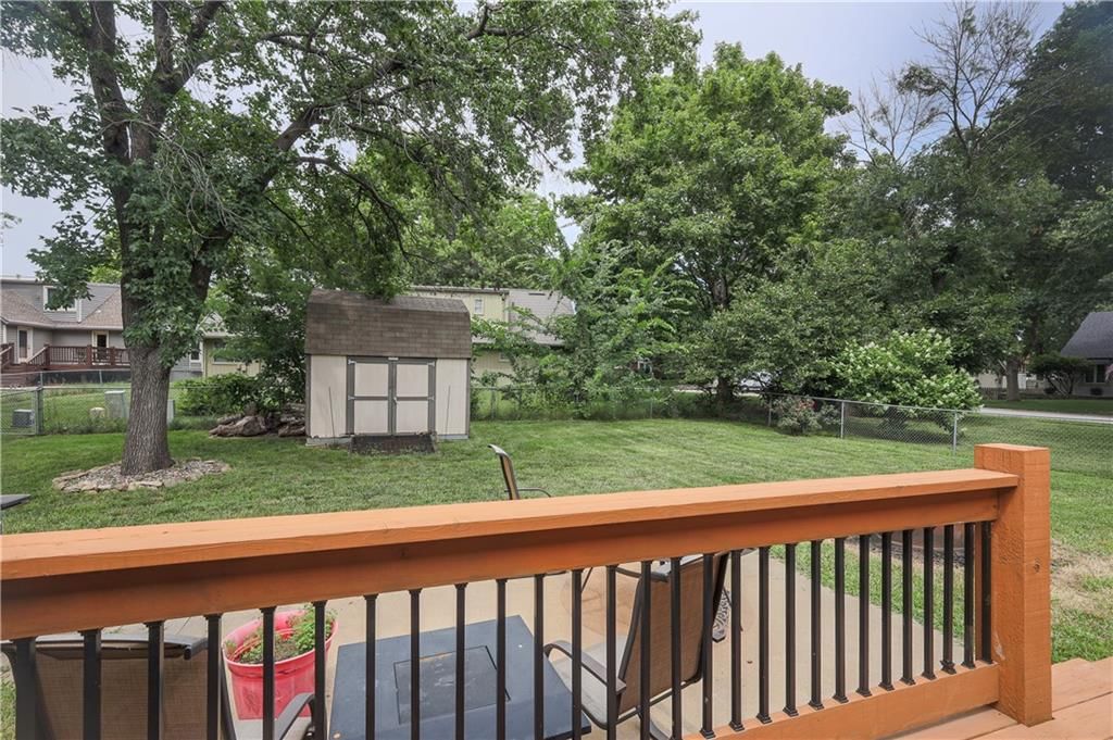 13700 W 69th Terrace — photo 30
