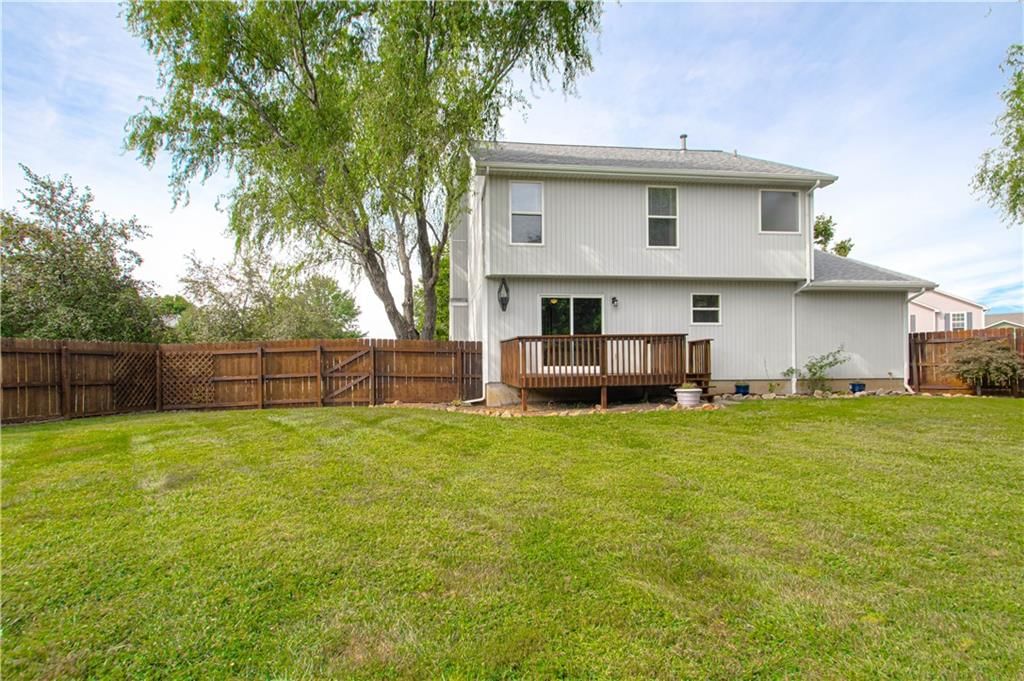 Photo 34 of 41 - 2212 Blue Bell Terrace