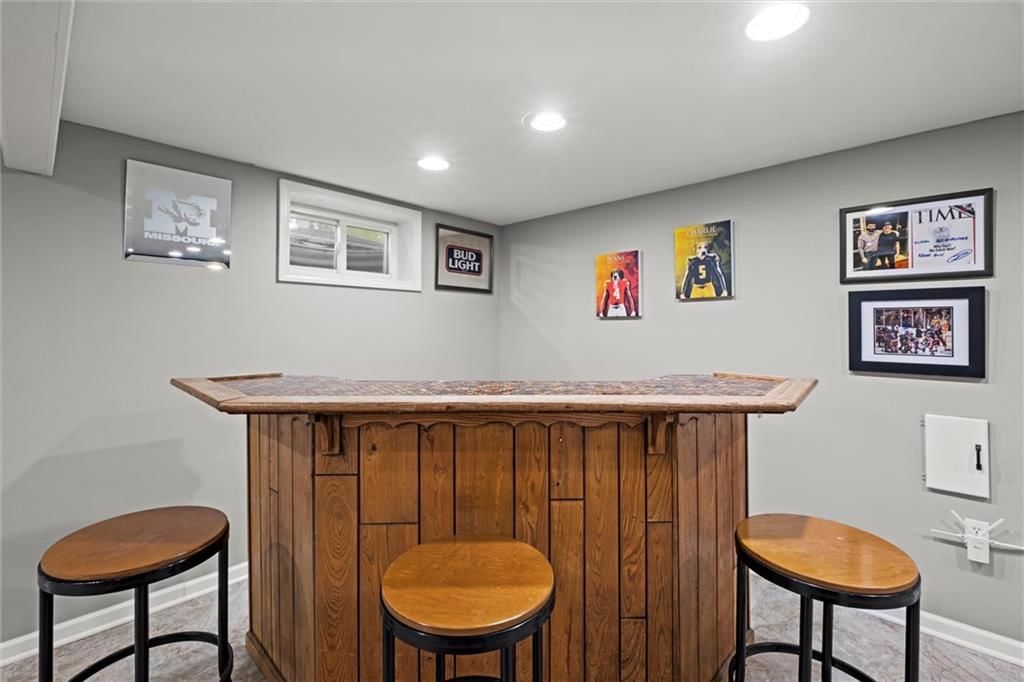 Photo 42 of 52 - 4404 W 93rd Street