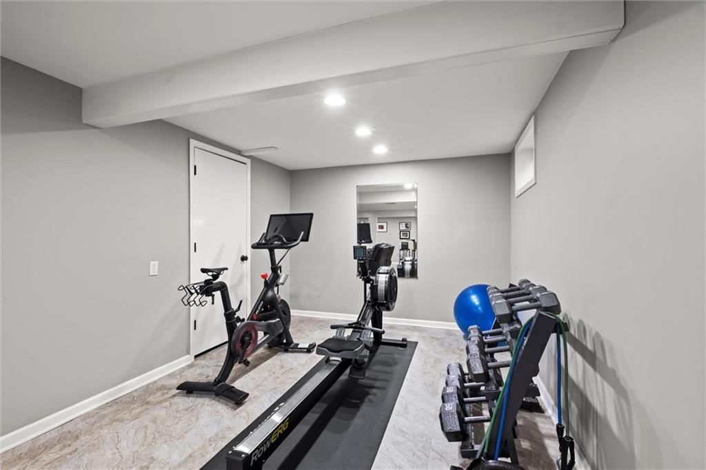 Photo 44 of 52 - 4404 W 93rd Street