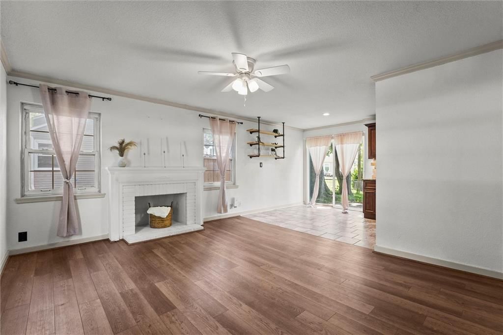 Photo 5 of 30 - 507 NE 44TH Street