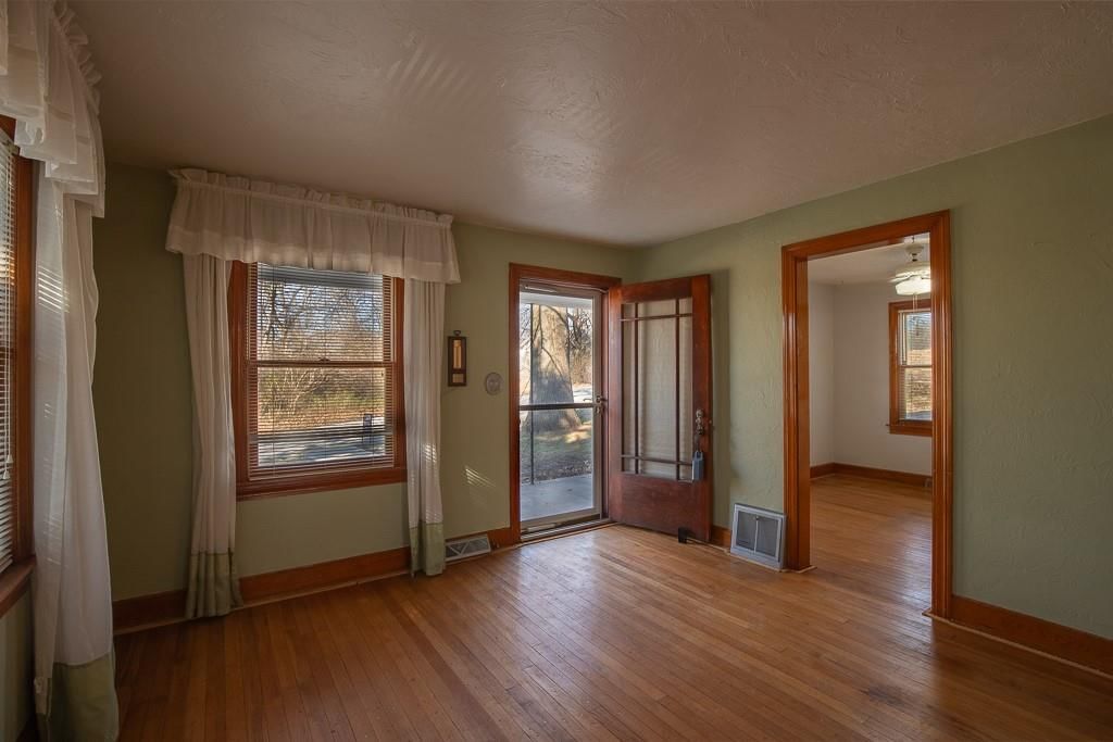 11813 & 11815 E Scarritt Avenue — photo 15