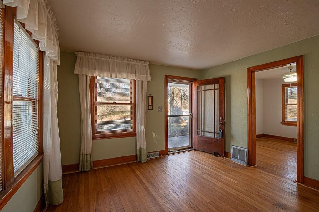 11813 & 11815 E Scarritt Avenue — photo 16