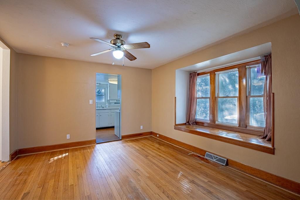 11813 & 11815 E Scarritt Avenue — photo 27