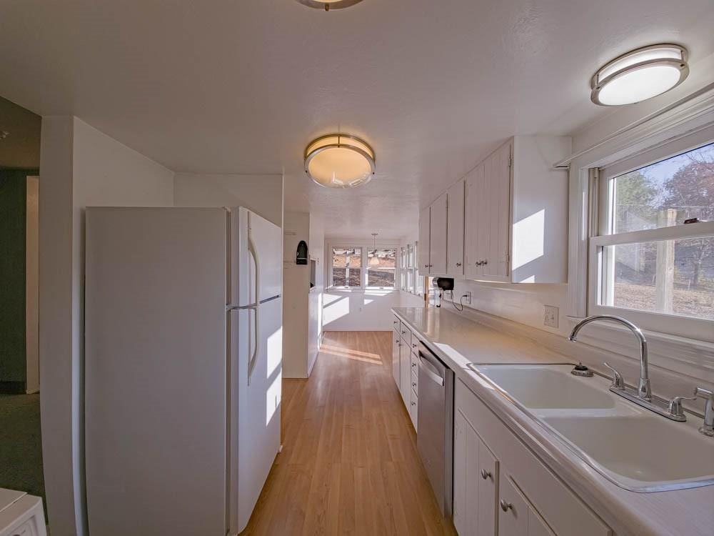 11813 & 11815 E Scarritt Avenue — photo 36