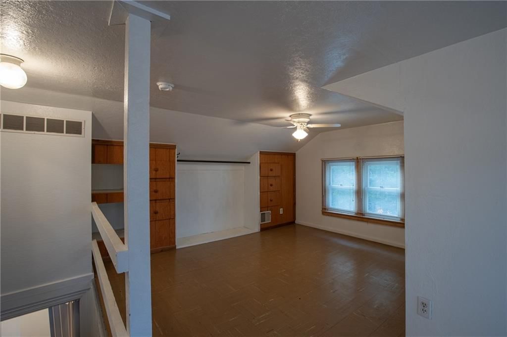 11813 & 11815 E Scarritt Avenue — photo 51