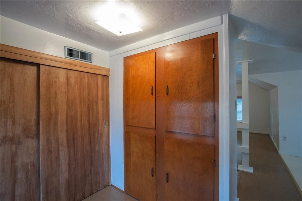 11813 & 11815 E Scarritt Avenue — photo 56