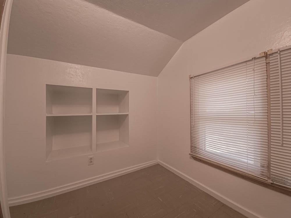 11813 & 11815 E Scarritt Avenue — photo 57