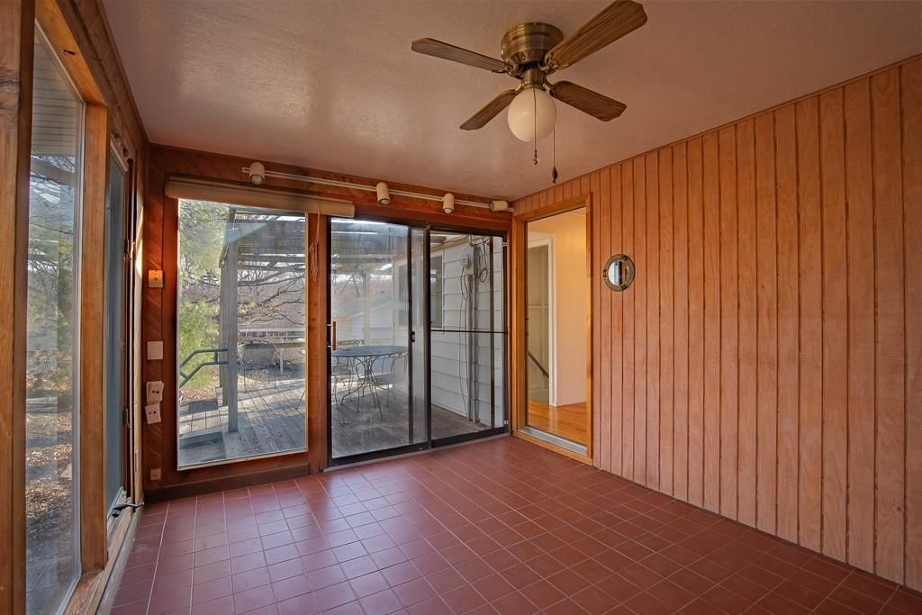 11813 & 11815 E Scarritt Avenue — photo 59